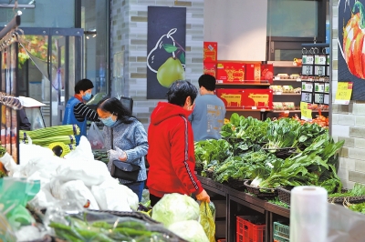 郑州万邦蔬菜市场货品充足、种类丰富、价格稳定！