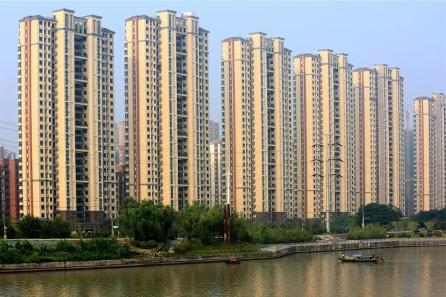 刘玉江赴洛阳市调研房地产市场发展和保交楼工作