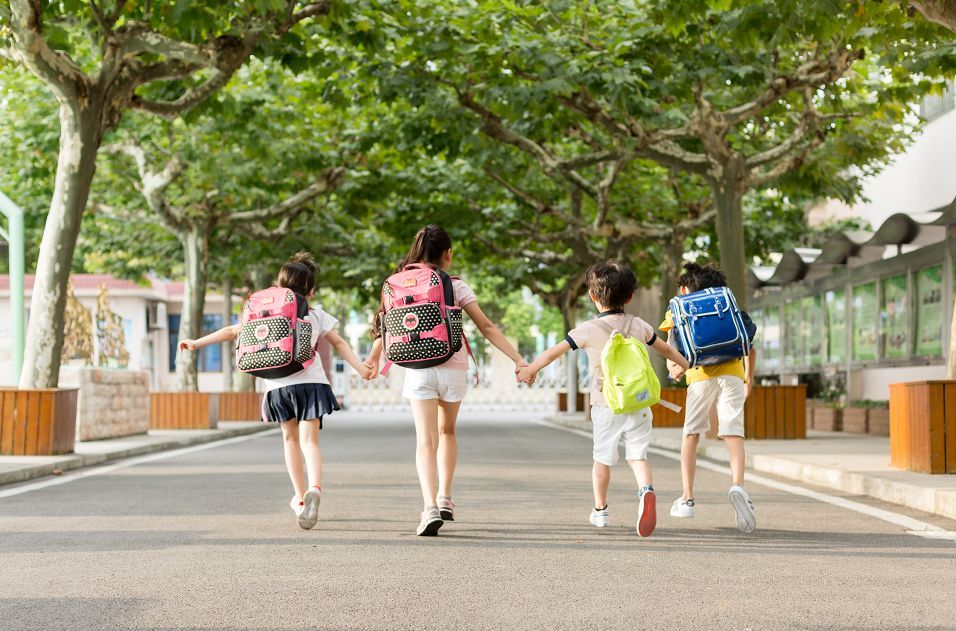 孩子因身体不适耽误入学 @领导后问题得到解决