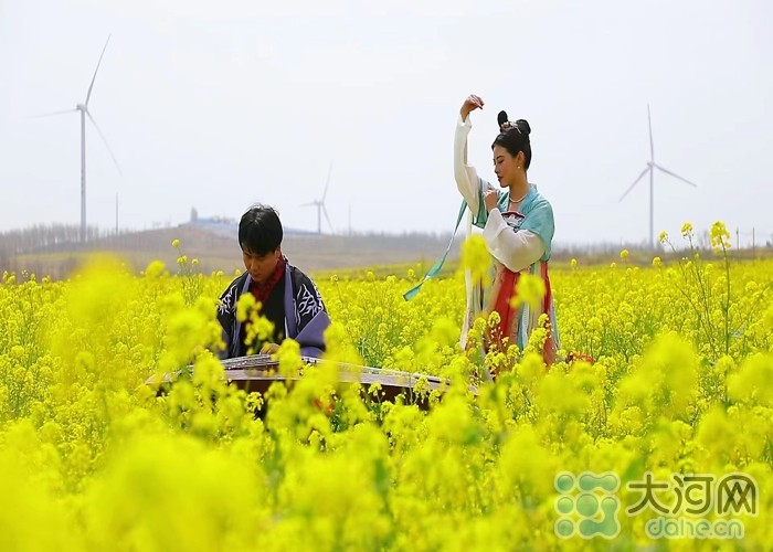 作家笛安： 在郑领奖同日迎来新剧央视首播
