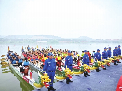 吸引400多万人次“围观”，这场北方小城首次举办的龙舟赛火了