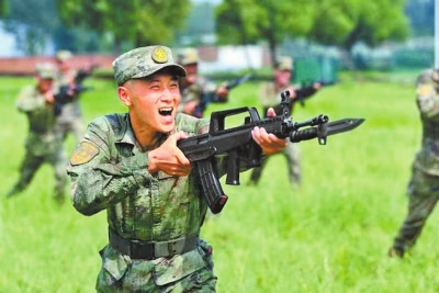 强军精武河南兵丨王涵博： 赤胆忠诚 卫国戍边