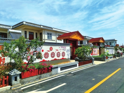 乡村行·看振兴 再向三山行·大别山采风②丨问路