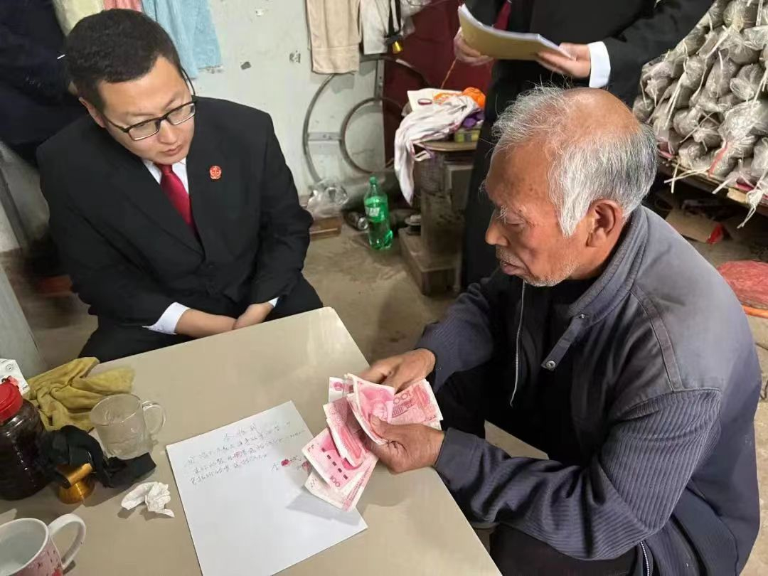 卢氏县法院：调解+督促履行 让能动司法见成效