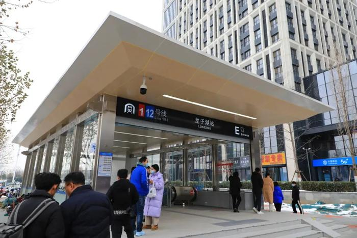 郑州地铁12号线即将开通运营，首末班时间、票价公布