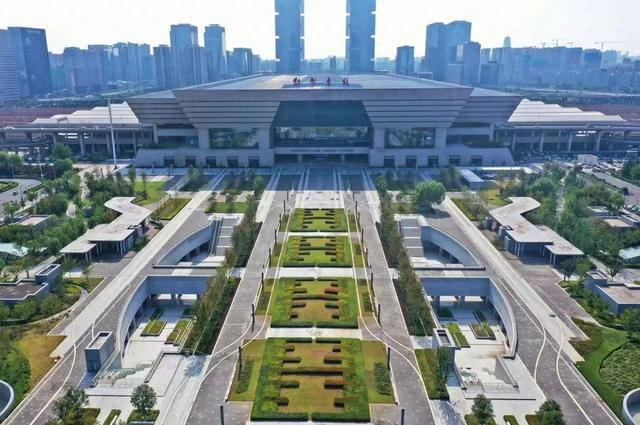 1月10日起实行新的列车运行图 济郑高铁全线满图开行