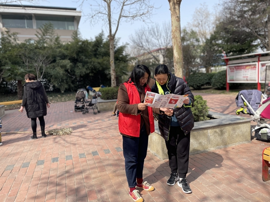 郑州市北林路街道：禁种铲毒在行动 宣传踏查守净土